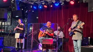 Dvojkoncert kapel Lážo Plážo a Sekvoj